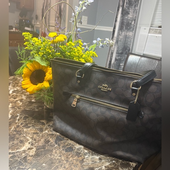 Coach Signature Large City Zip Tote Bag Brown Black Gold Hardware - Picture 13 of 15